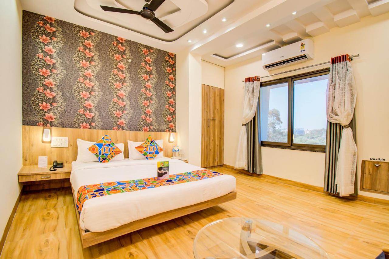 Fabhotel Prime Om Epic Vijay Nagar Indore Exterior foto