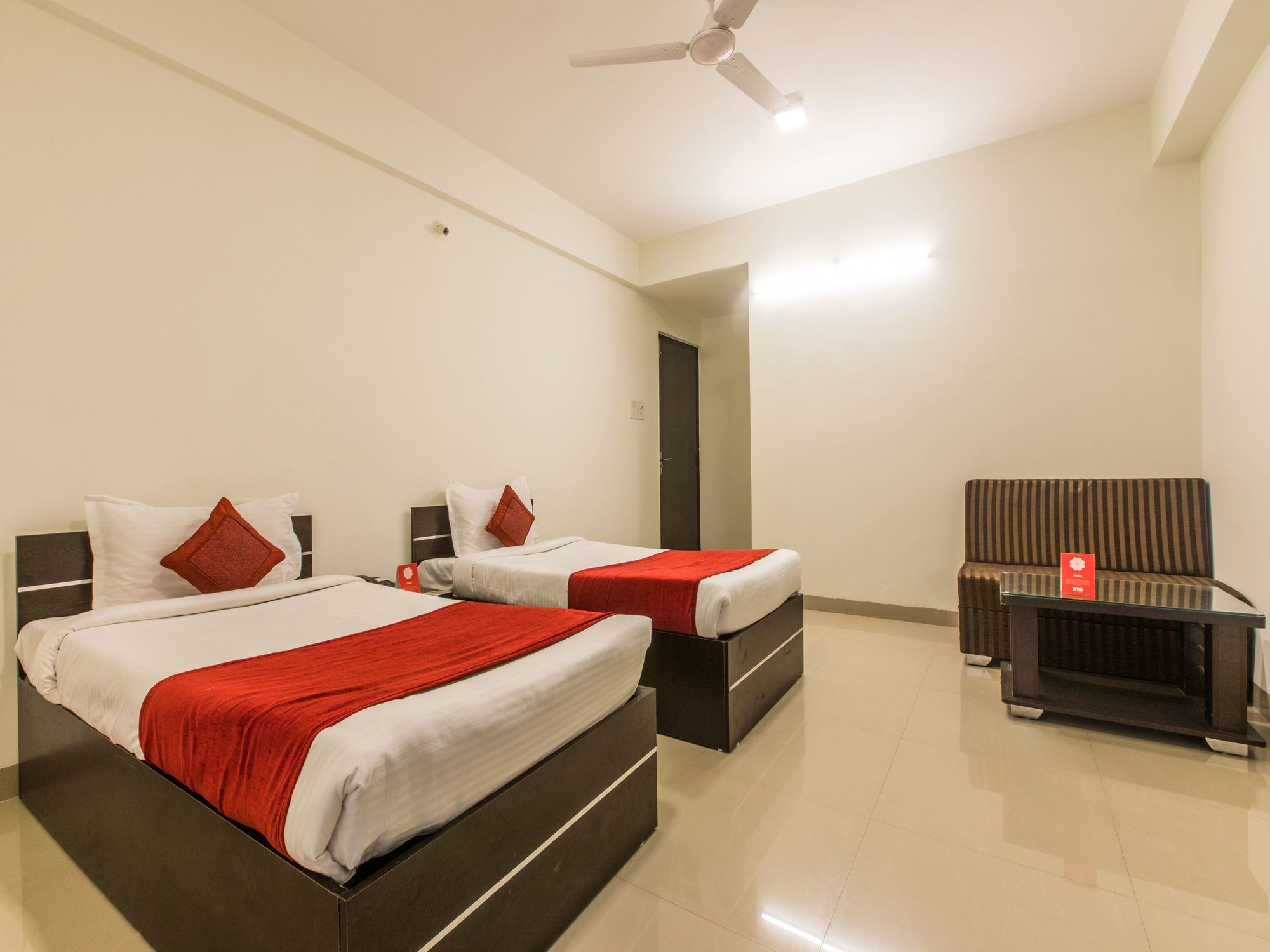 Fabhotel Prime Om Epic Vijay Nagar Indore Exterior foto